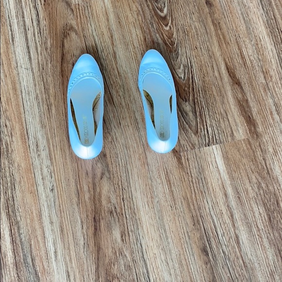 Vintage white heels. Red Cross shoes size 7 - Picture 16 of 16